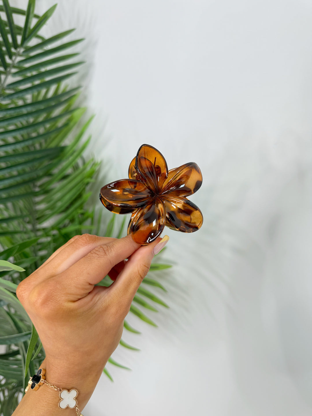 Tortoise Shell Flower Clip