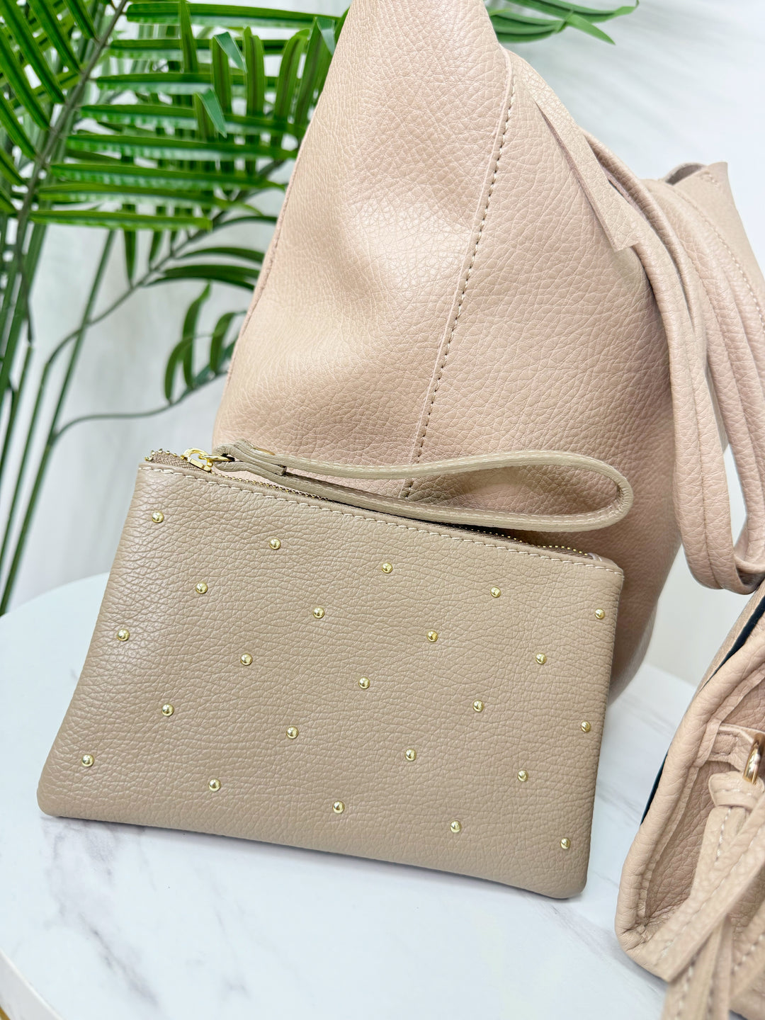 Stud Wallet - Mocha