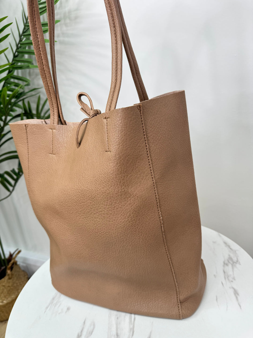 Kembra Tote Bag - Dark Taupe