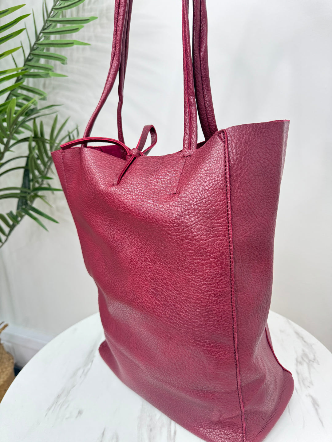 Kembra Tote Bag - Burgundy