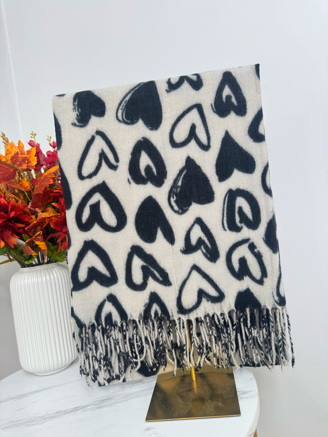 Multi Heart Scarf - Black & Cream