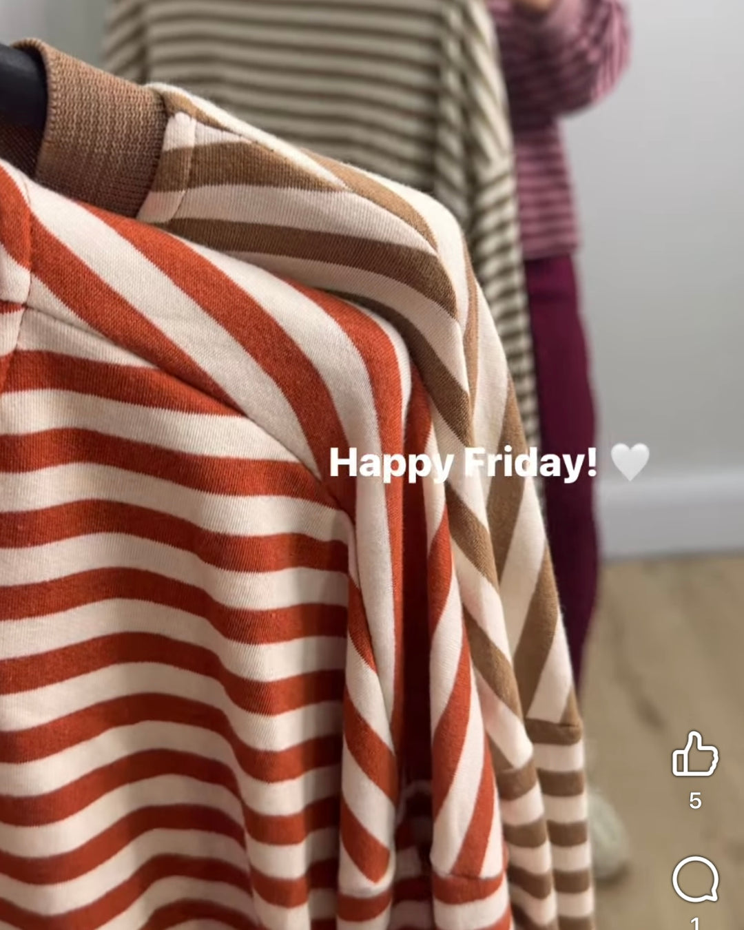 Stripe Sweatshirt - Biscuit