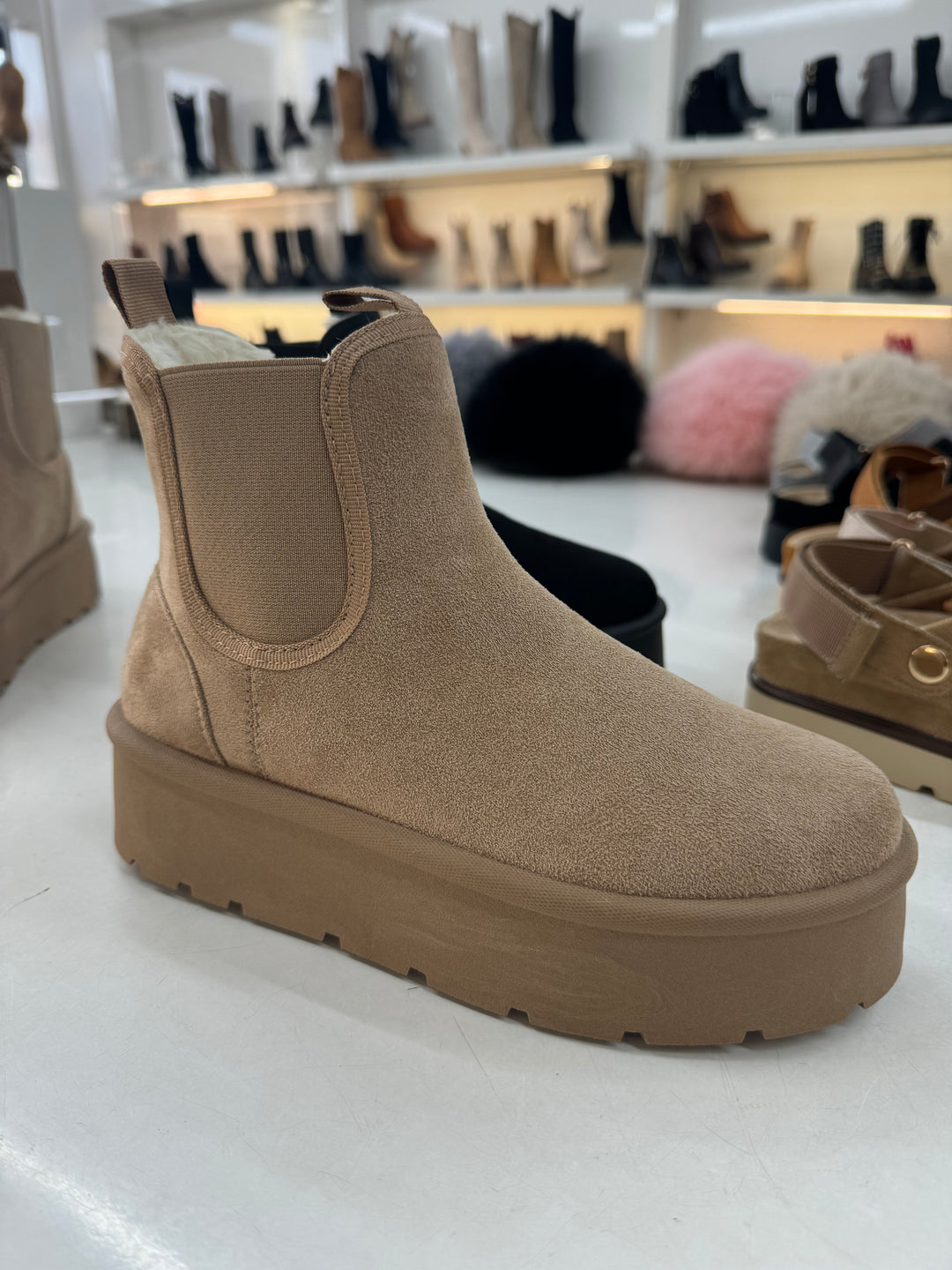 Lottie Boots - Beige