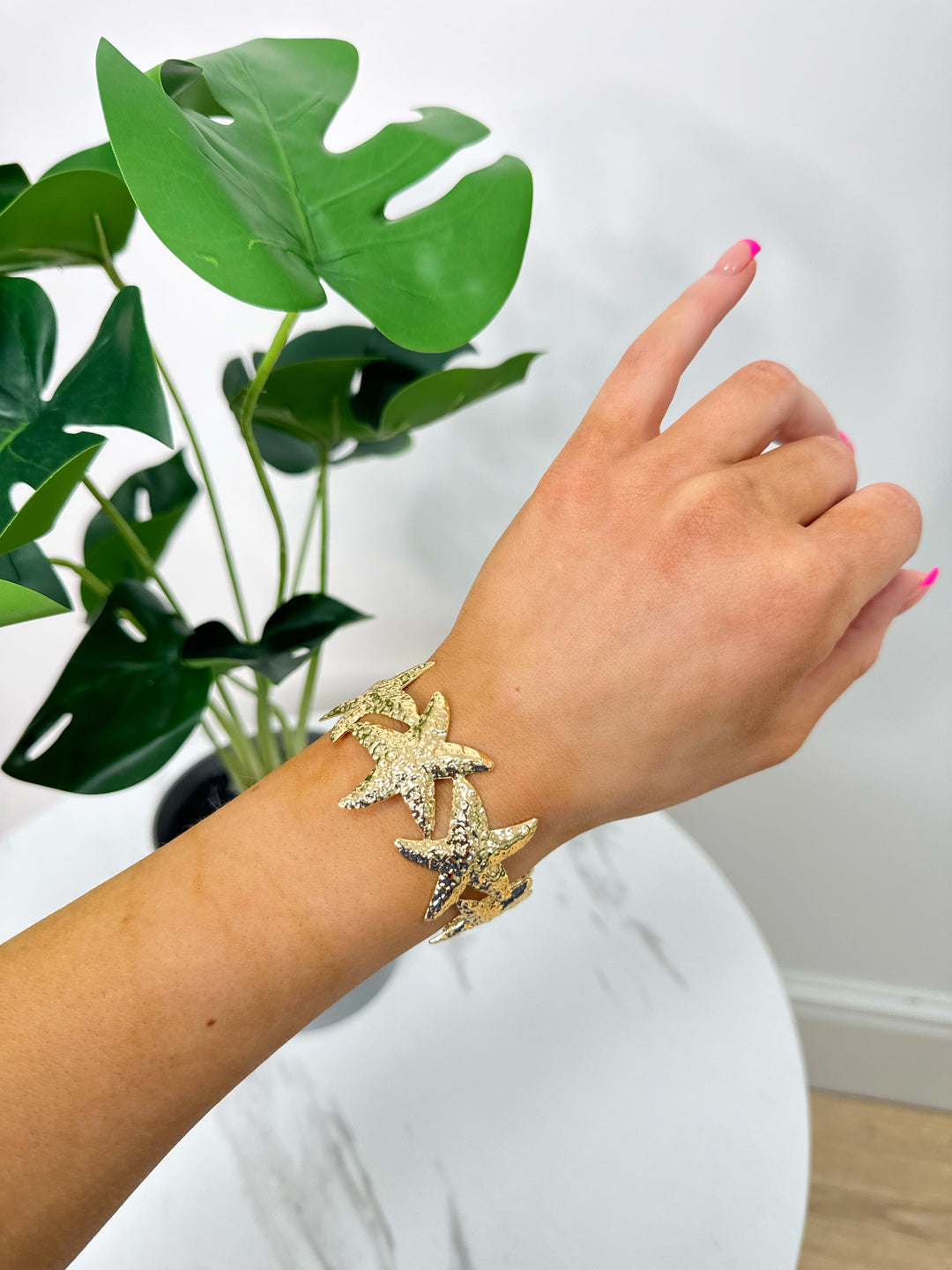 Starfish Bangle - Gold