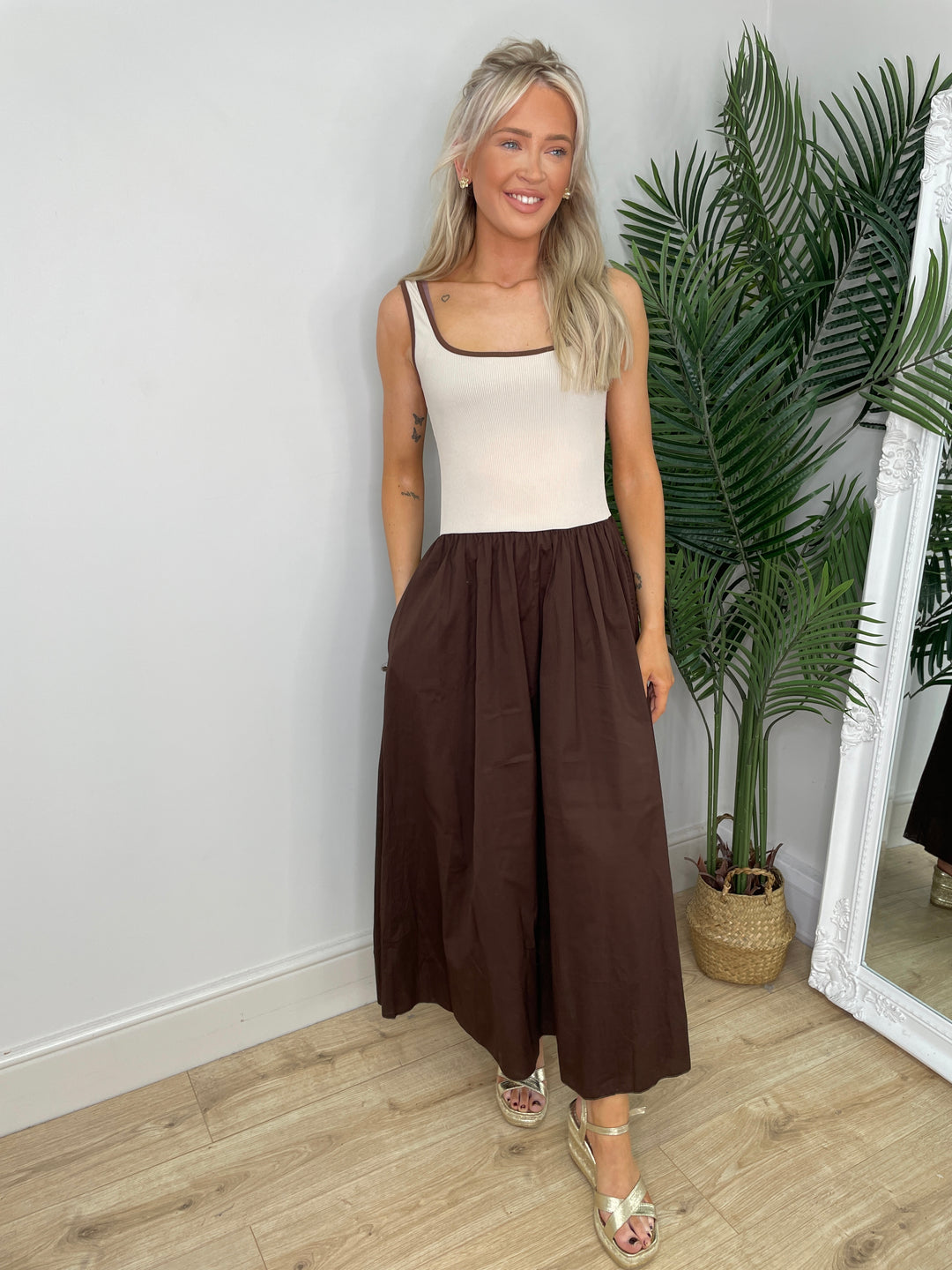 Macie Dress - Chocolate