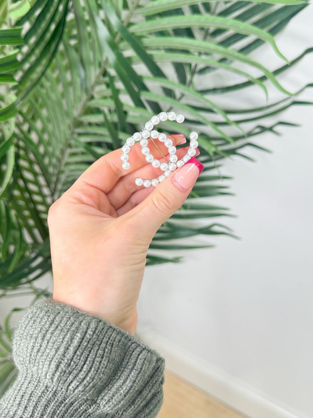 Inspired Pearl Broach - Silver