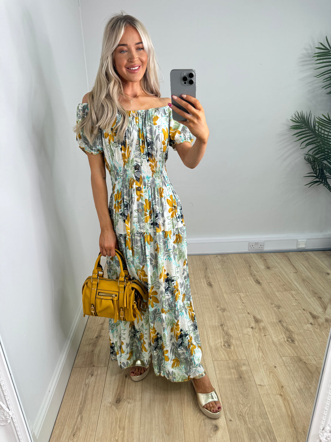 Louisa Magic Dress - Mustard