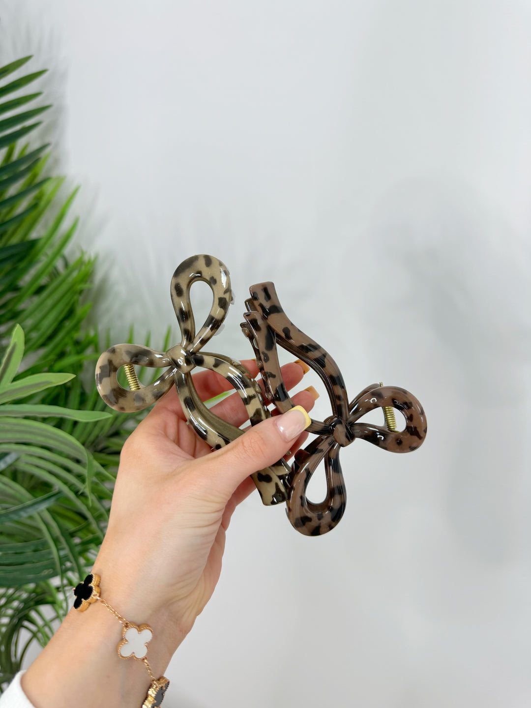 Bow Clips