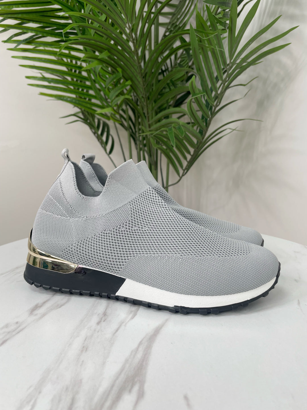Chloe Slip On Trainers - Grey