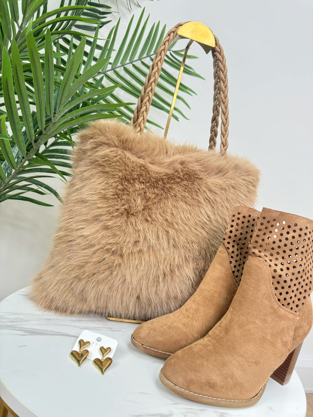 Santana Faux Fur Bag - Caramel