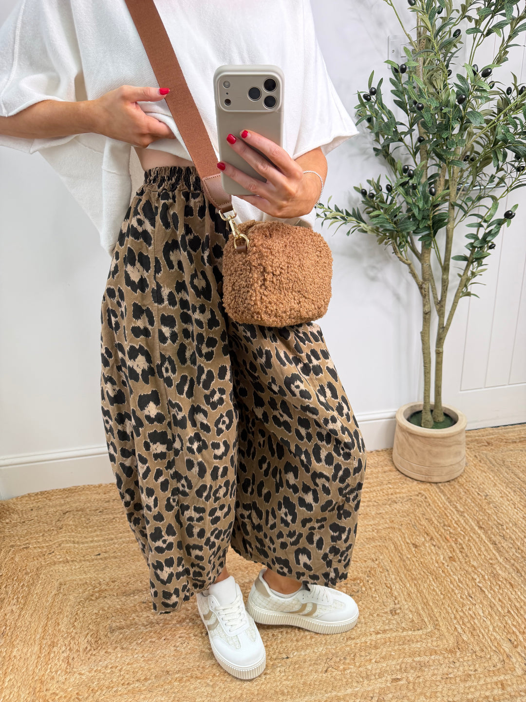 NeedleCord Leopard Barrel - Tan