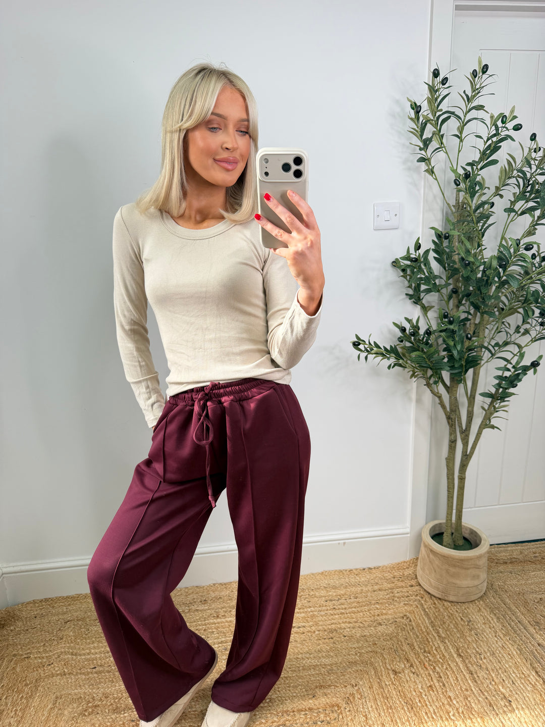 Ribbed Round Neck Basic Top - Cream