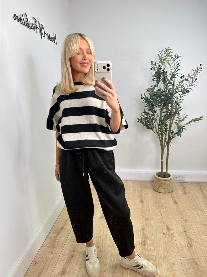 Lesley Knit - Black Stripe