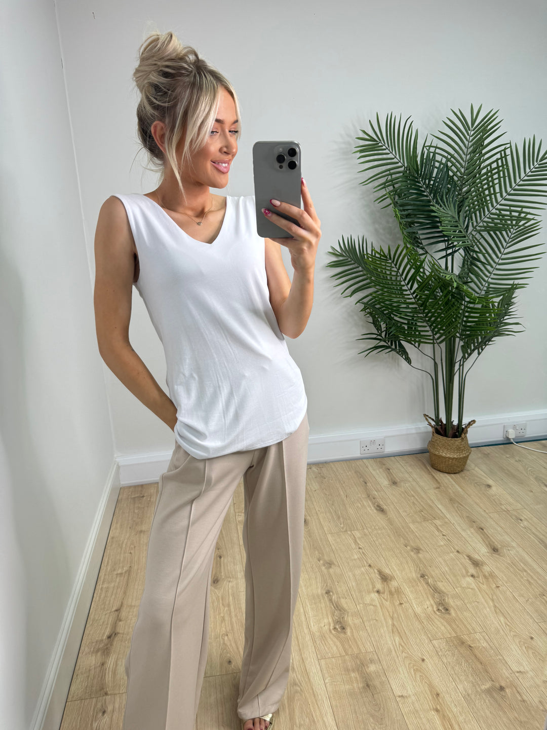 V Neck Double Layer Vest - White
