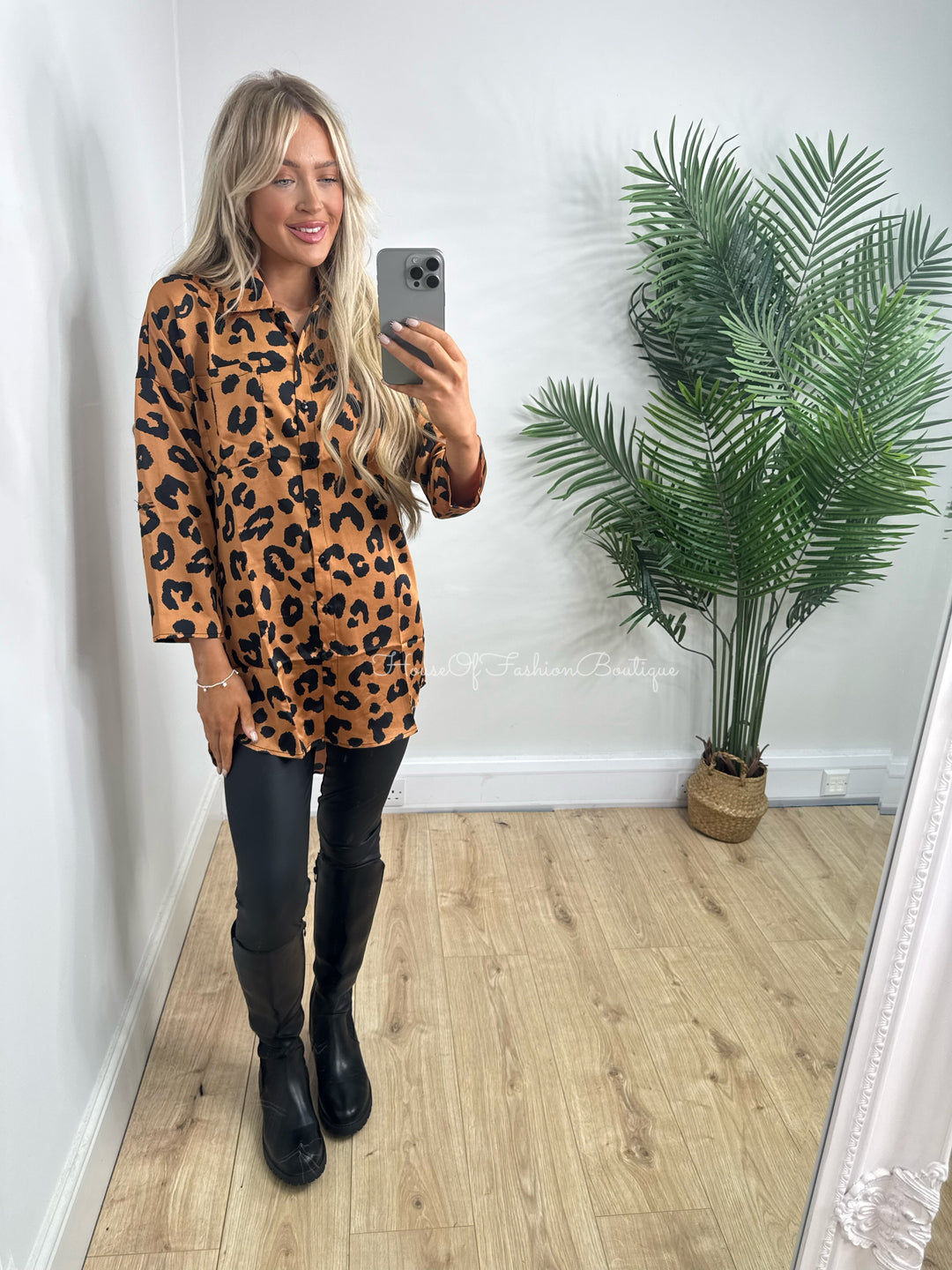 Chloe Leopard Shirt - Tan