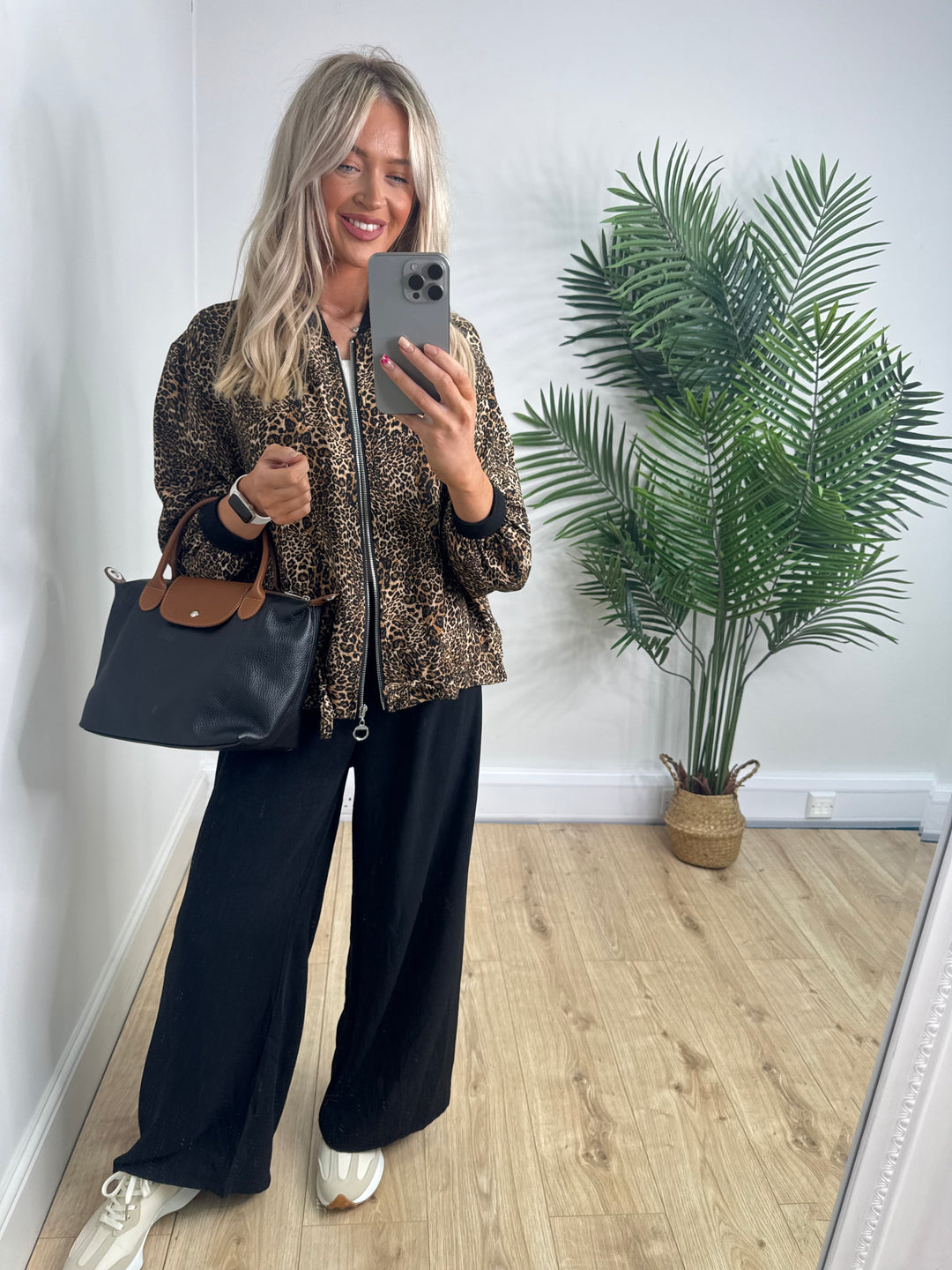 Genie Leopard Bomber