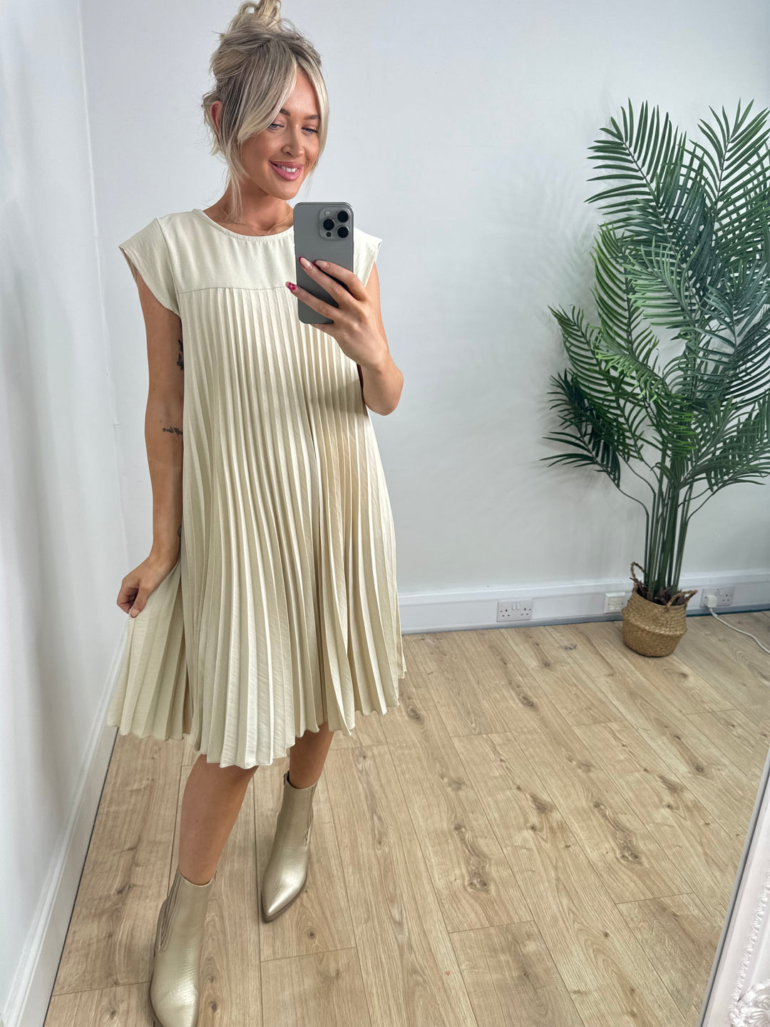 Miranda Pleated Dress - Cream