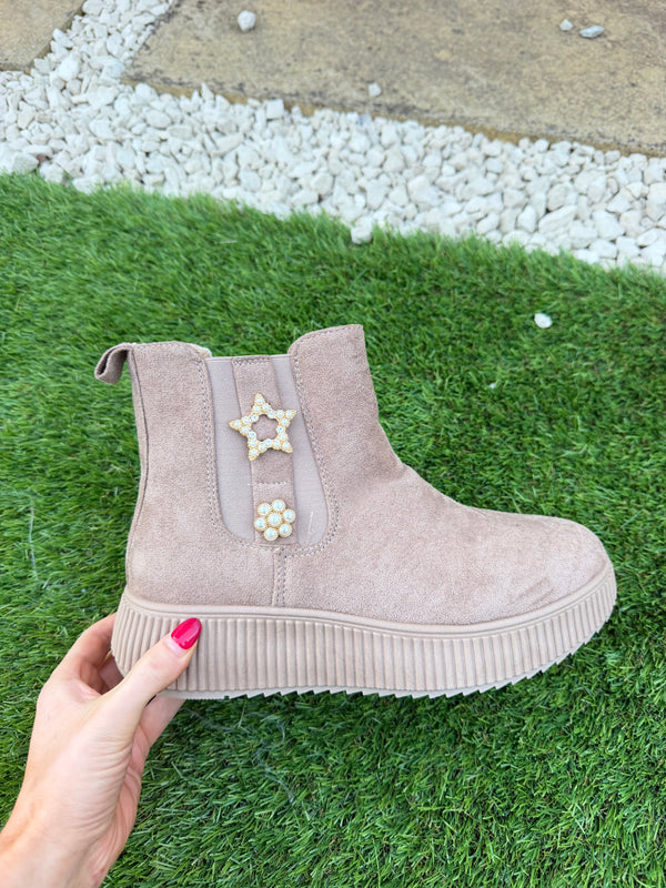 Gem Boots - Creamy Mocha