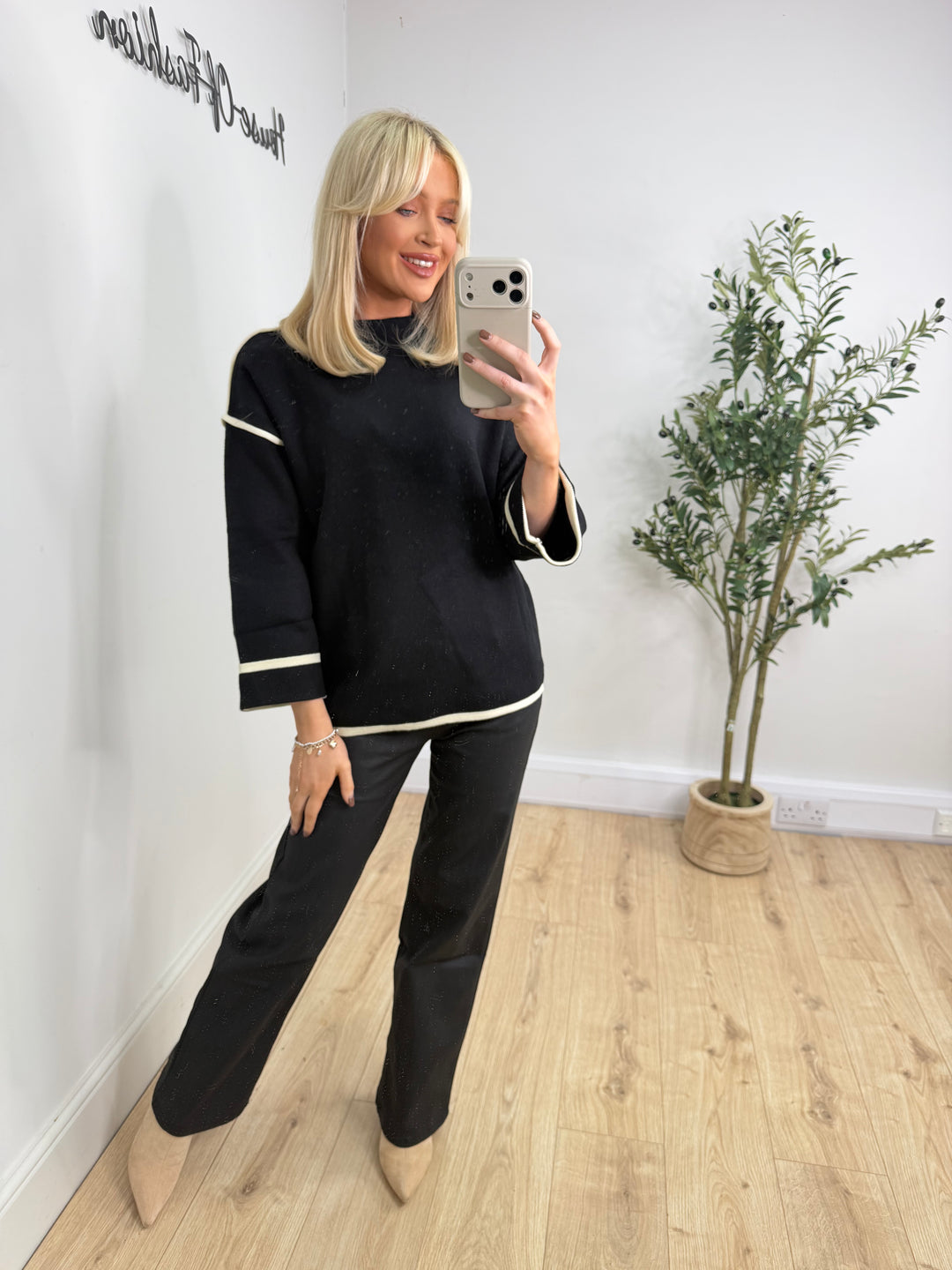 Darcy Knit - Black