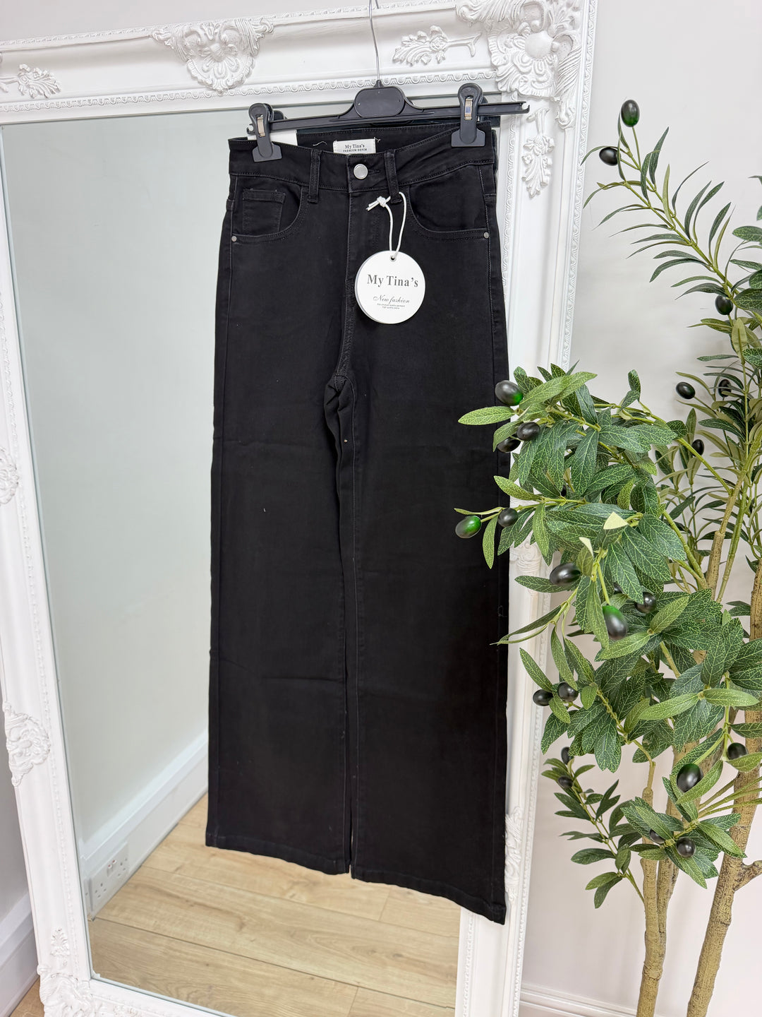 Black Wide Leg Jeans