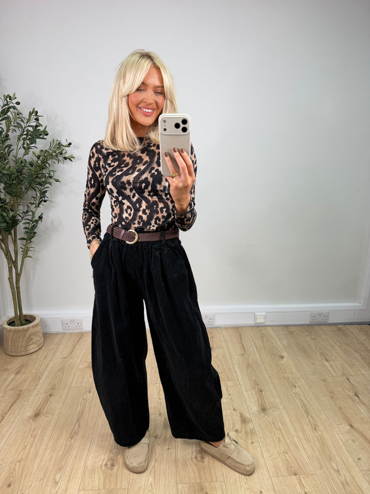 Cord Barrel Belted Trousers - Black