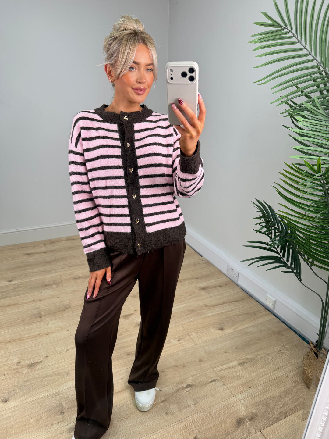 Rhian Heart Knit - Chocolate & Pink