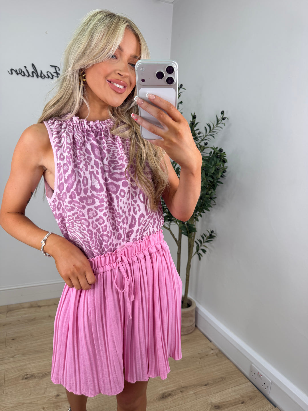 Leonie Leopard Top - Candy Pink