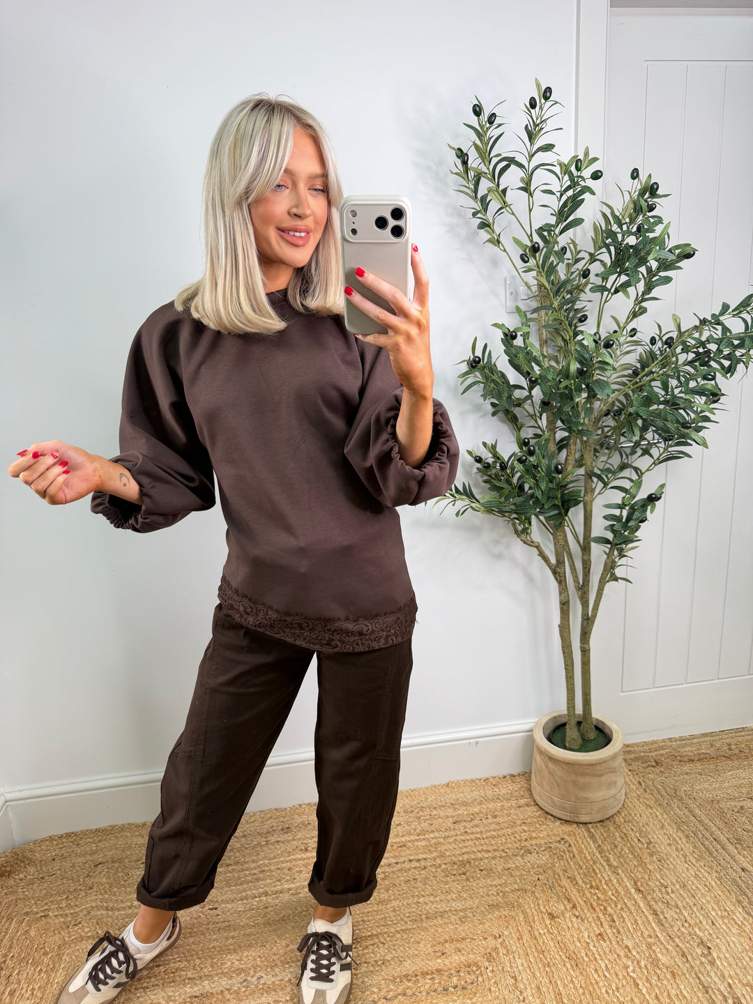 Stella Sweatshirt - Chocolate
