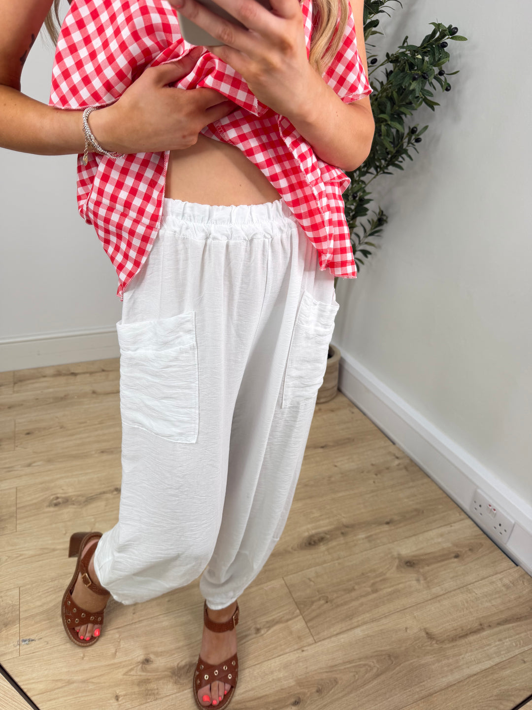 Pocket Barrel - White