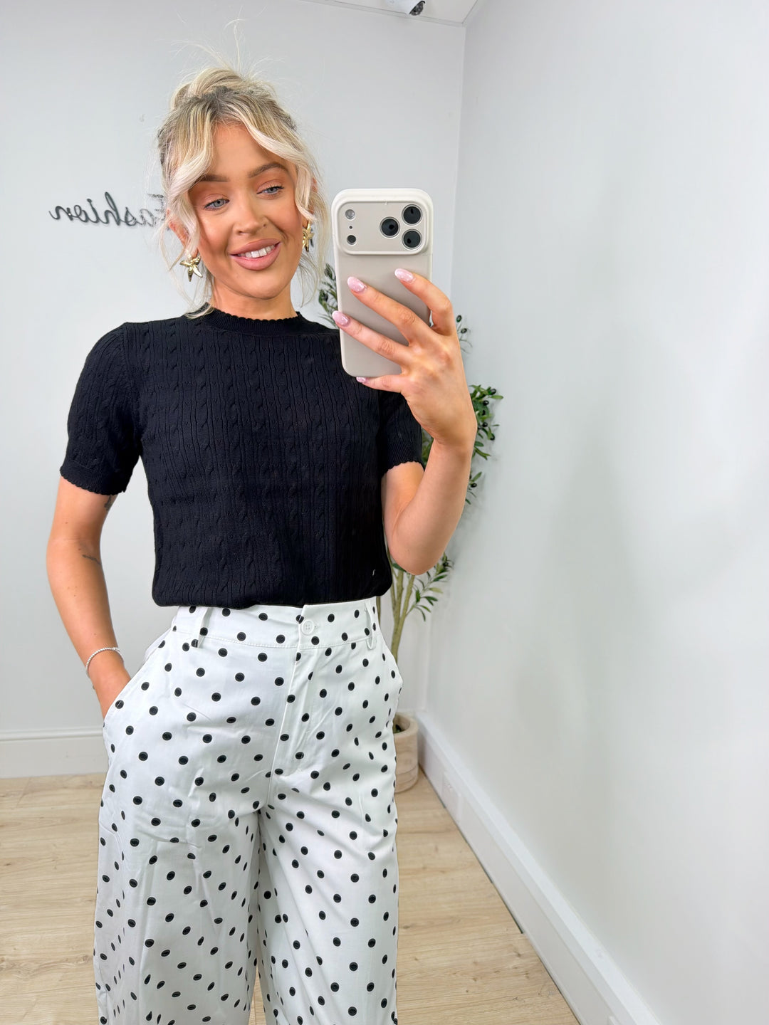 Heart Knit Top - Black