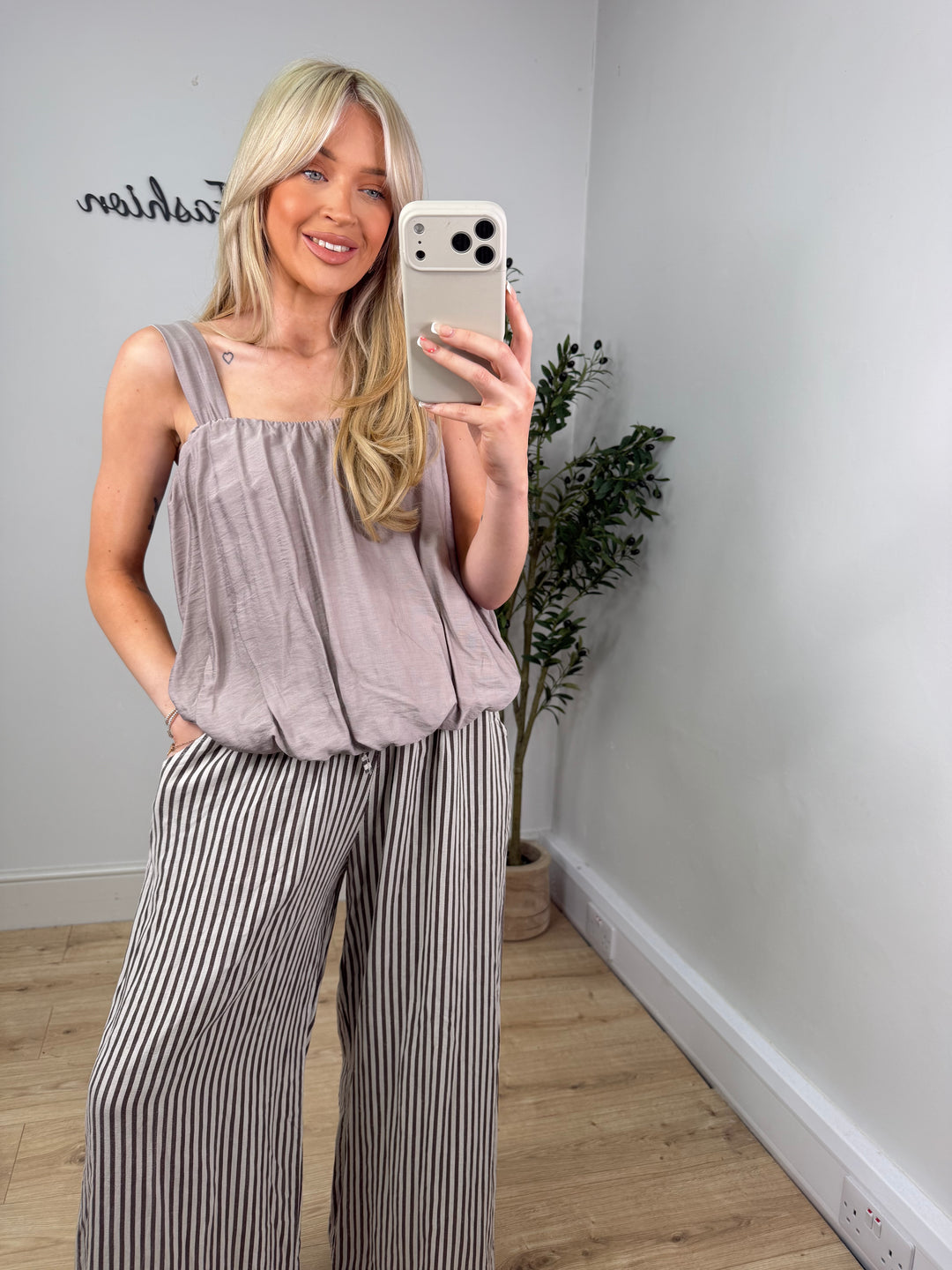 Adley Bubble Top - Mocha