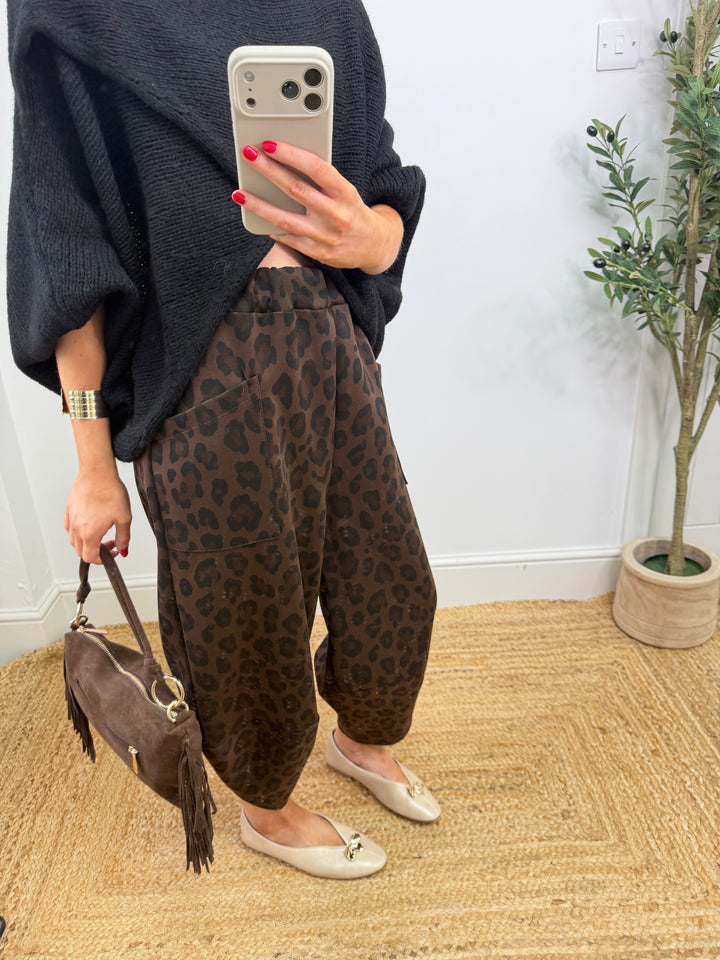 Pocket Barrel Joggers - Chocolate Leopard