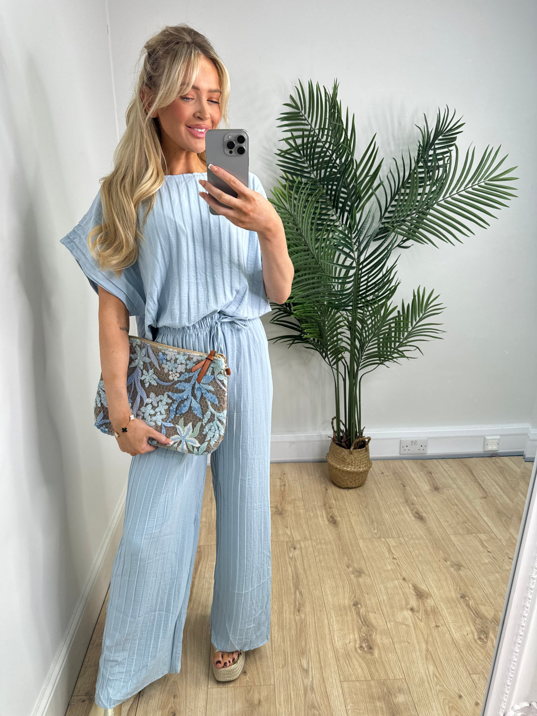 Pleated Coord - Pale Blue