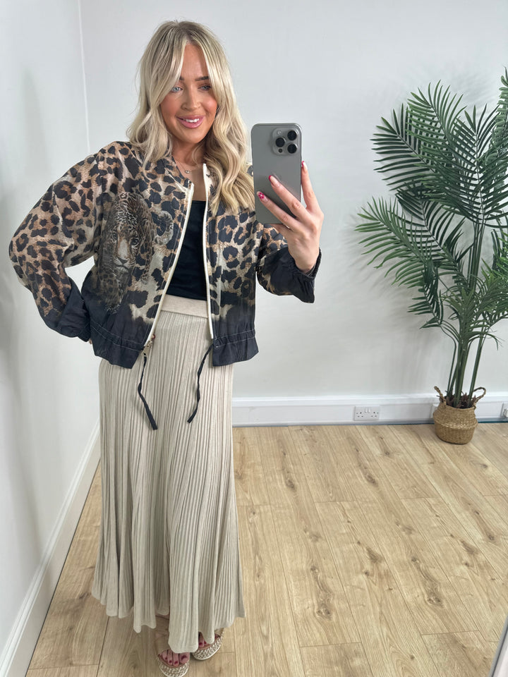 Jade Leopard Bomber - Black