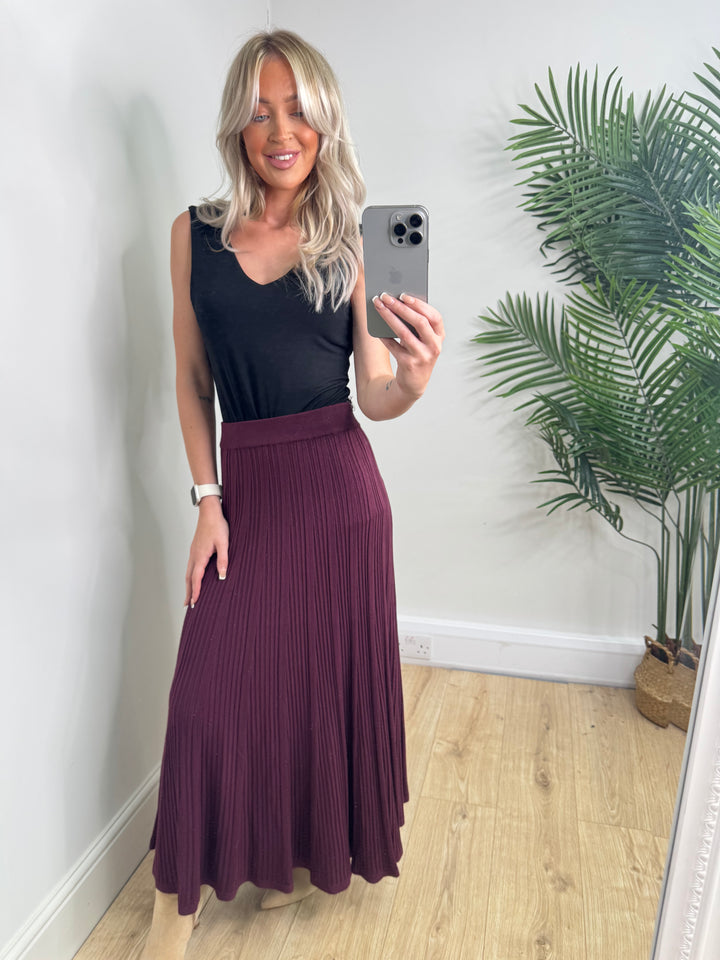 Nora Knitted Skirt - Burgundy