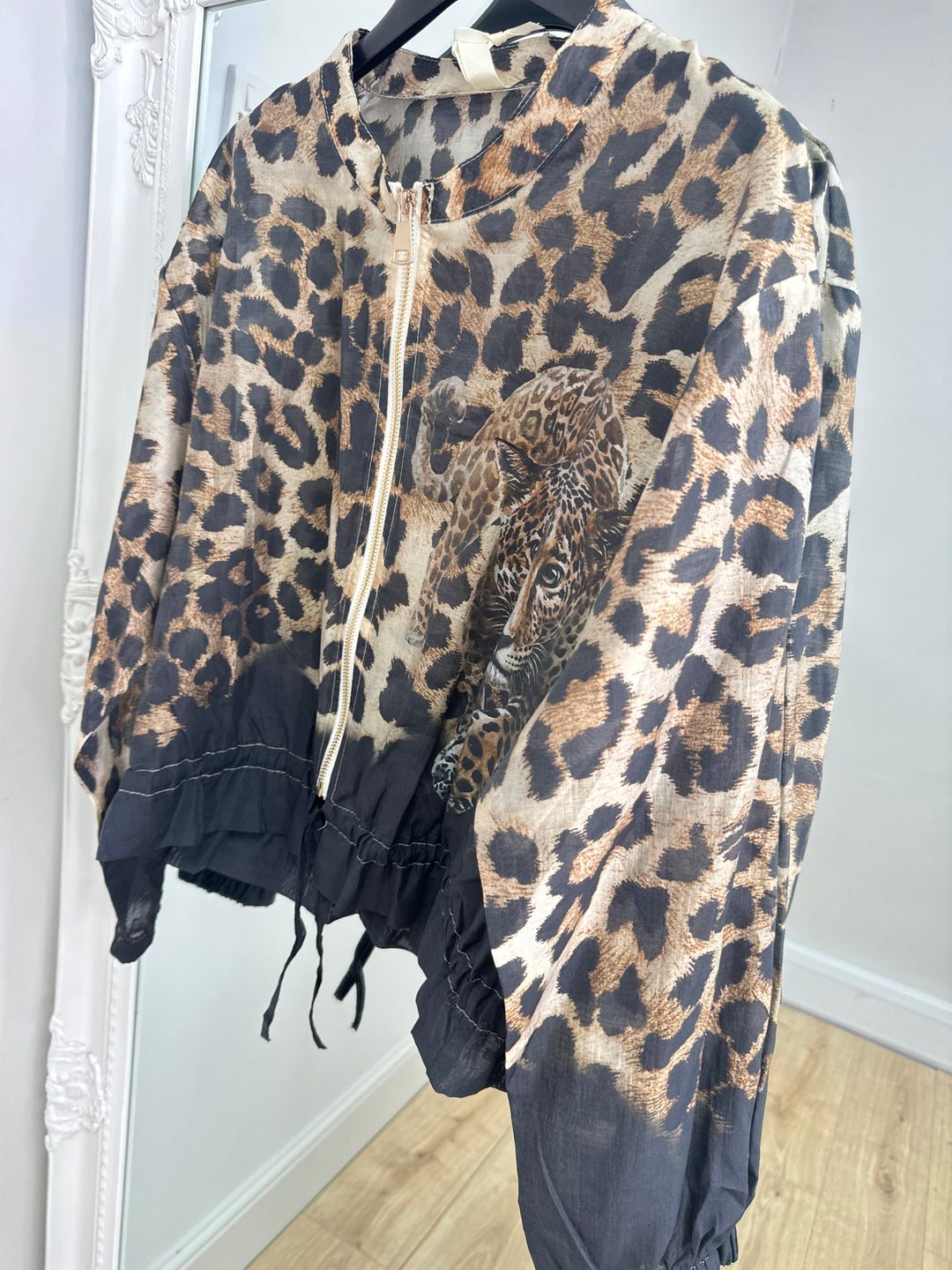 Jade Leopard Bomber - Black