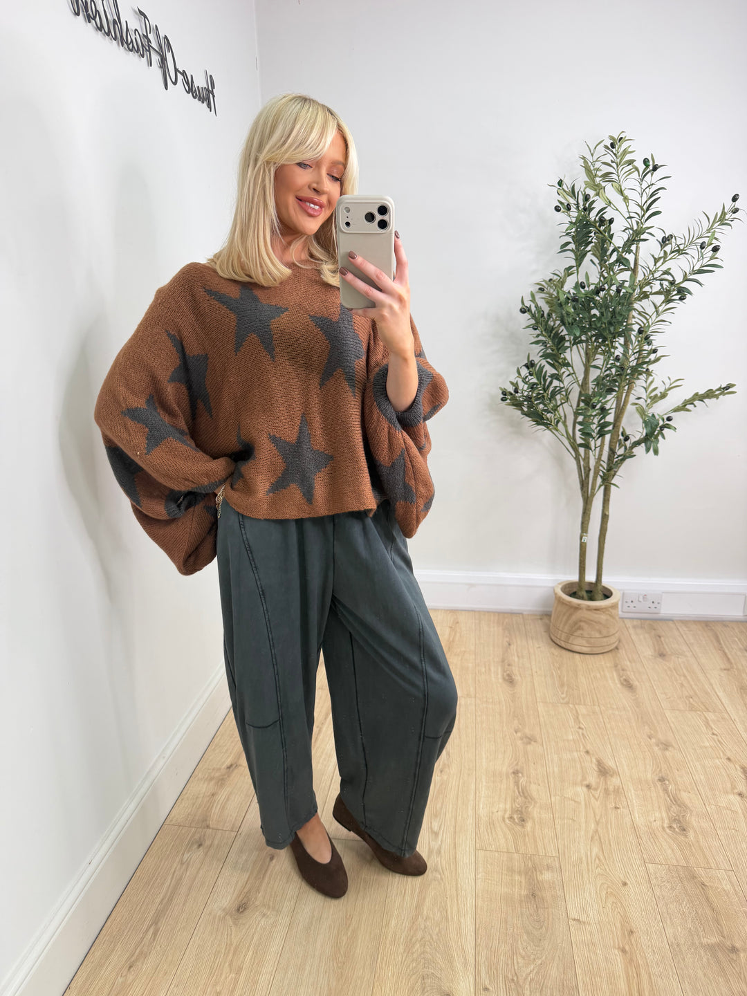Sasha Star Knit - Rust & Charcoal