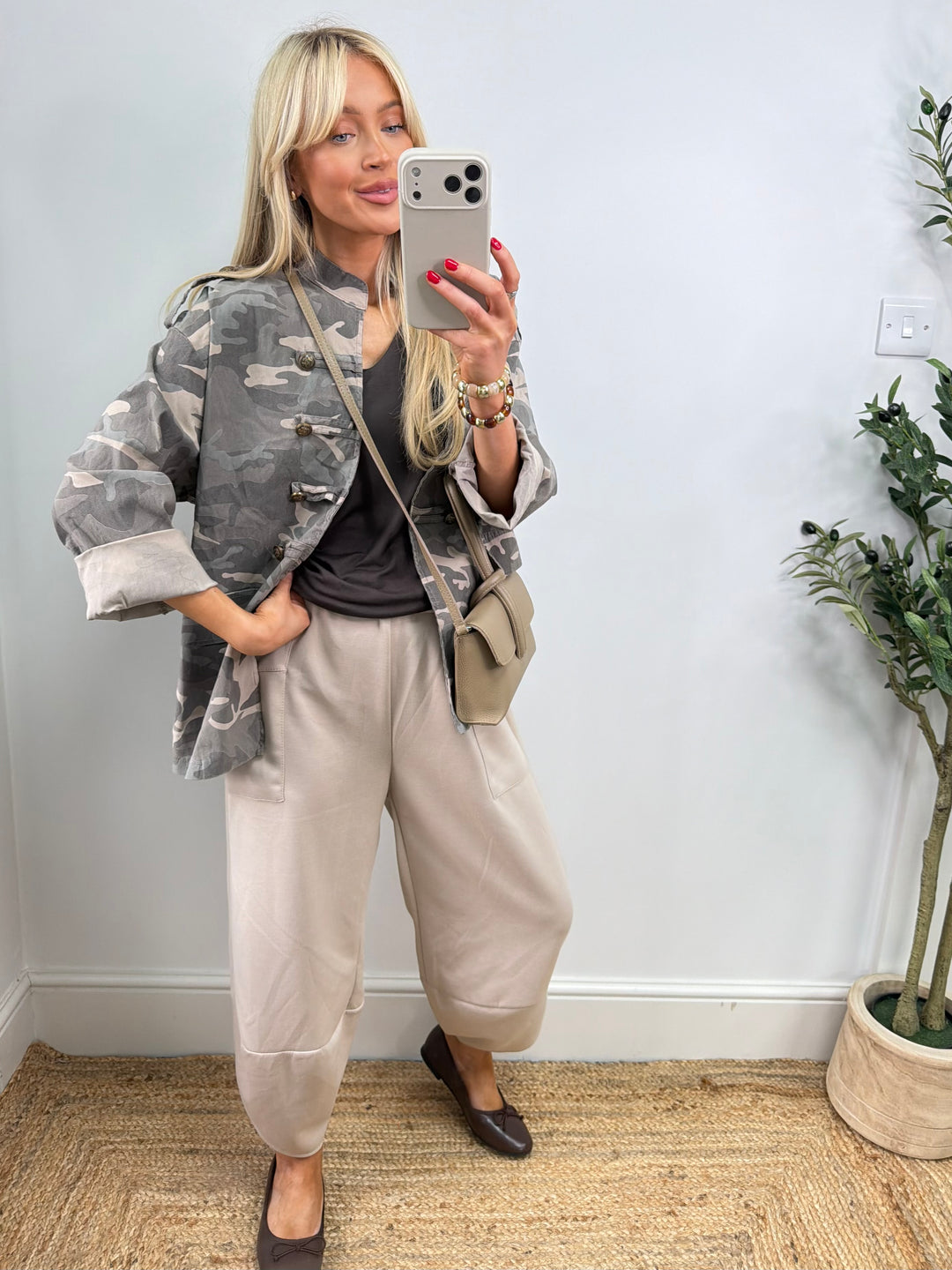 Maggie Military Magic Jacket - Mocha