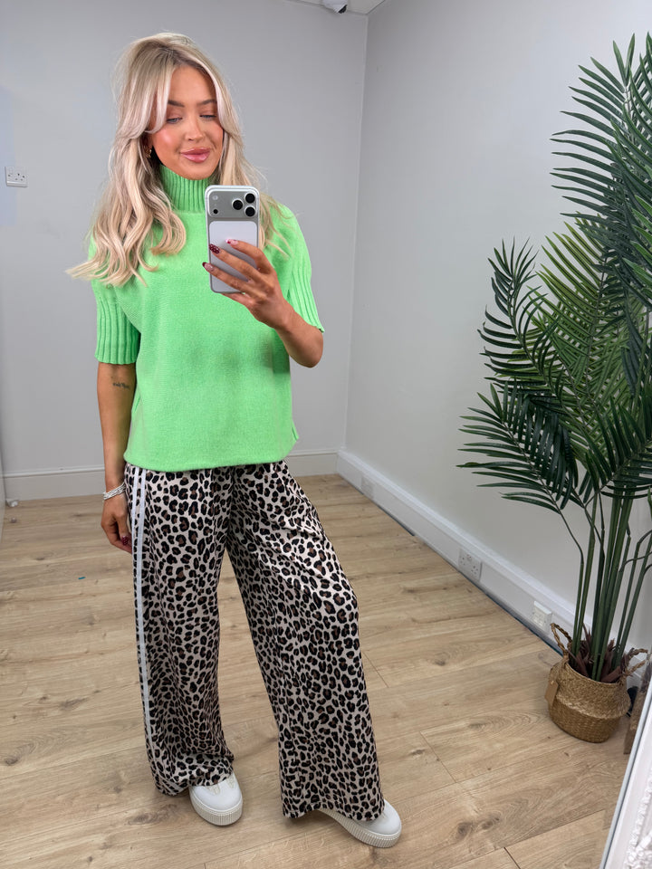 Jaz Leopard Joggers - White