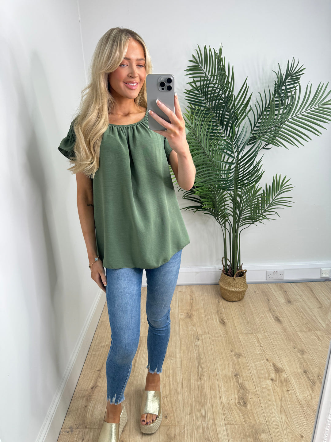 Etta Bardot Top - Khaki