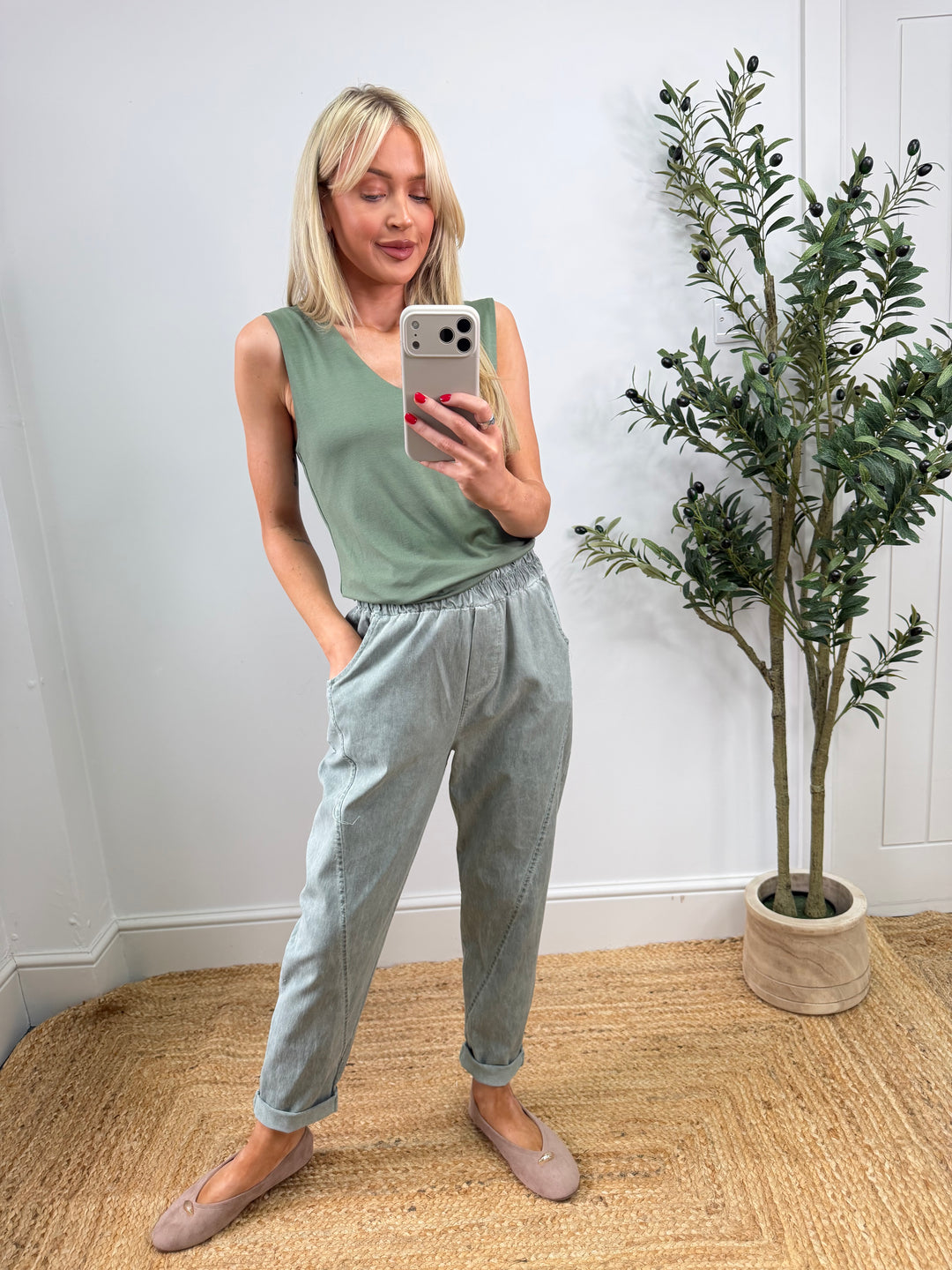 Magic Barrel Acid Wash Trousers - Khaki
