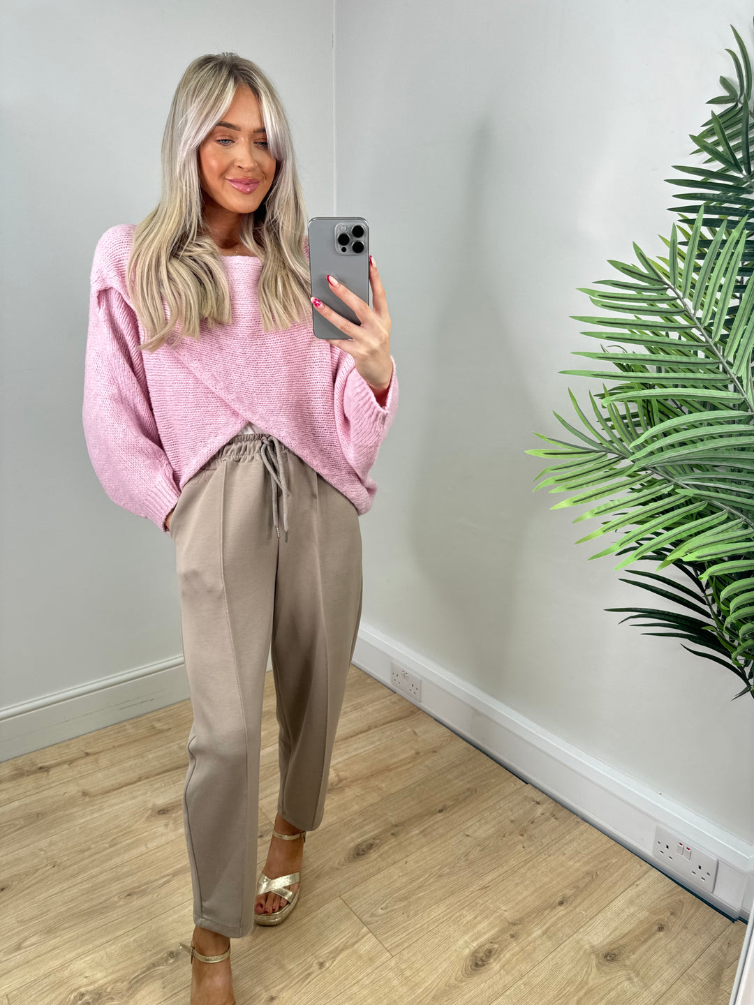 Ava Cross Over Knit - Baby Pink