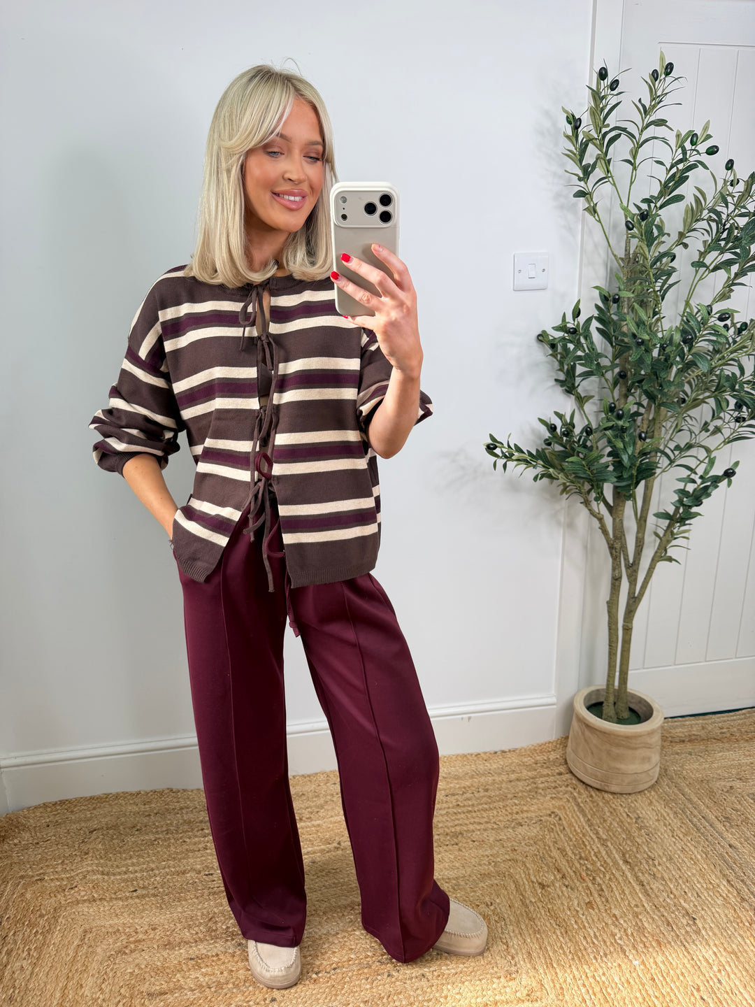 Scarlet Cardigan - Chocolate