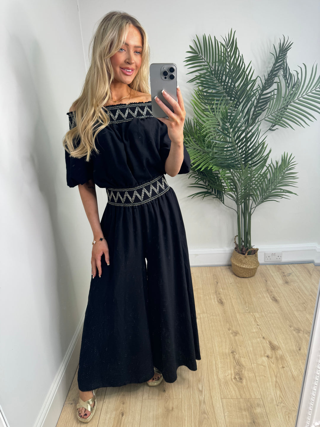 Roman Top - Black
