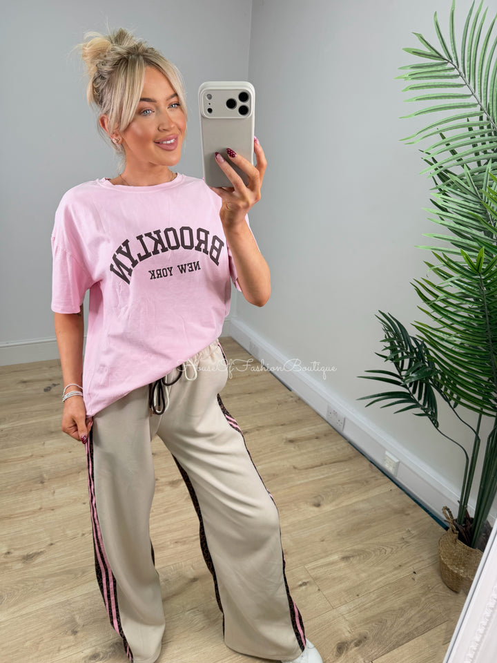 Brooklyn Tshirt - Chocolate & Pink