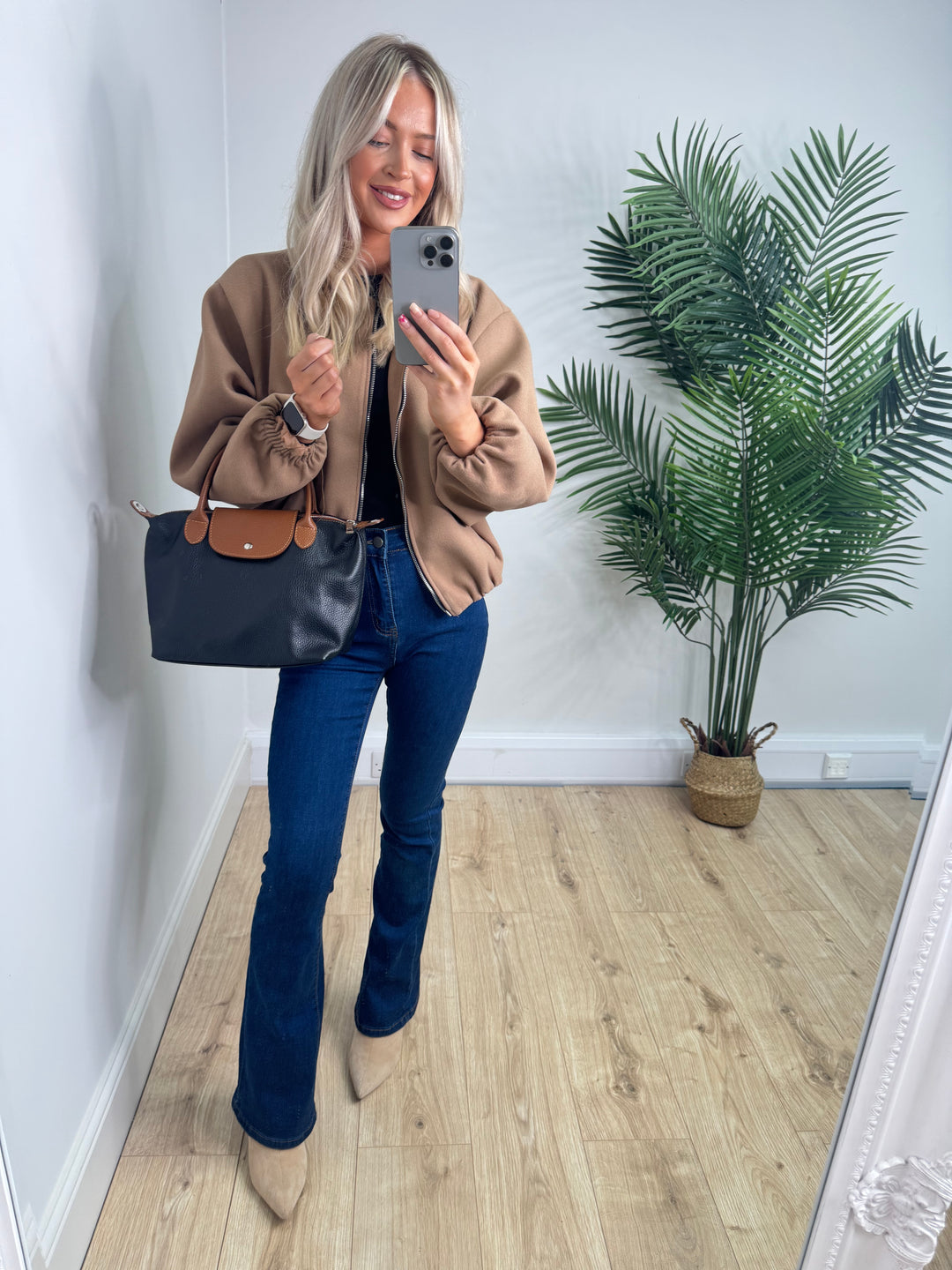 Pippa Bomber - Camel