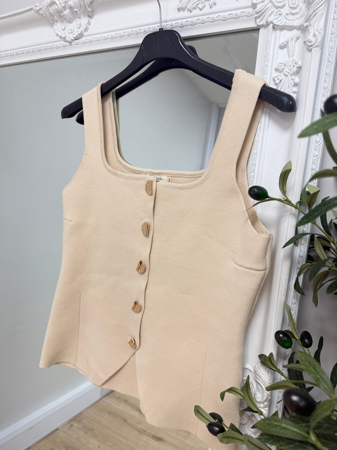 Gold button Top - Cream