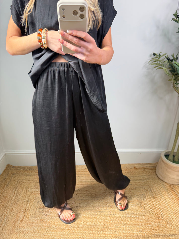 Satin Balloon Trousers - Black