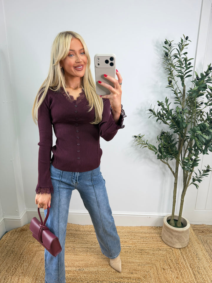 Serena Lace Top - Burgundy