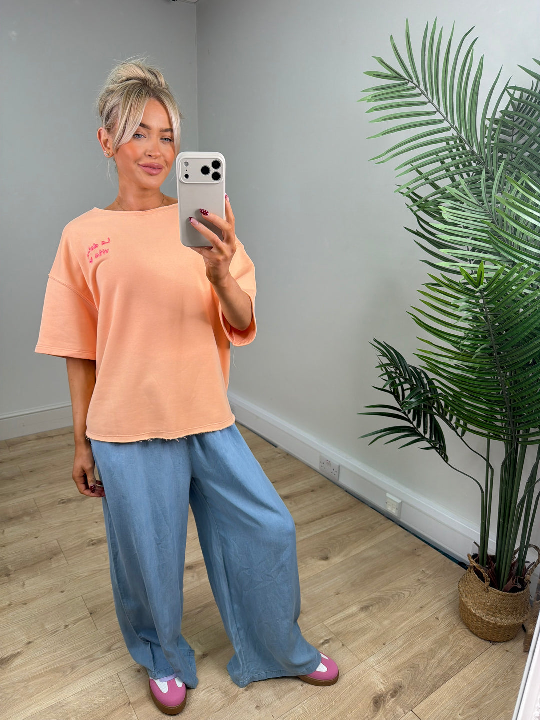 ‘Dolce Vita’ Sweatshirt - Peach